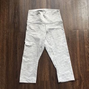 Lululemon cropped white/grey pants